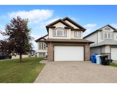 180 Mountain Avens Crescent, Fort Mcmurray, AB - Outdoor With Facade