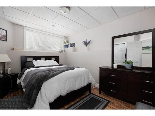 180 Mountain Avens Crescent, Fort Mcmurray, AB - Indoor Photo Showing Bedroom