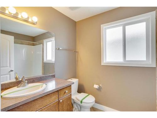 109 Huckleberry Street, Fort Mcmurray, AB - Indoor Photo Showing Bathroom