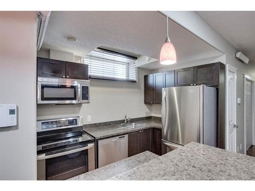 109 Huckleberry Street, Fort Mcmurray, AB - Indoor Photo Showing Kitchen