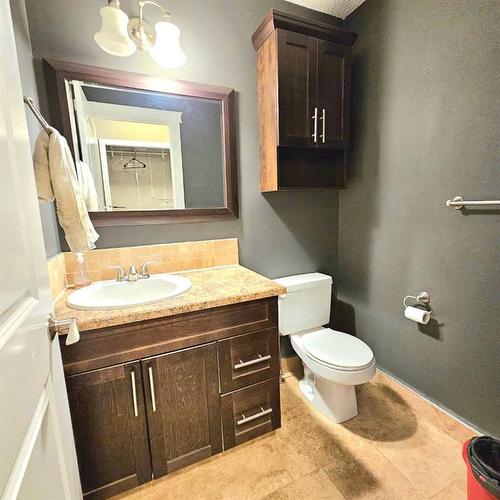 103 Laura'S Spruce Dr, Lac La Biche, AB - Indoor Photo Showing Bathroom