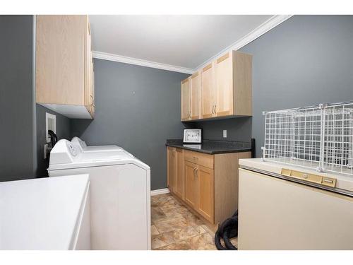 108 Swanson Crescent, Fort Mcmurray, AB - Indoor Photo Showing Laundry Room