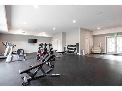 105-401 Athabasca Avenue, Fort Mcmurray, AB - Indoor Photo Showing Gym Room