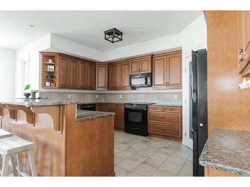 133 Gravelstone Way, Fort Mcmurray, AB - Indoor Photo Showing Kitchen