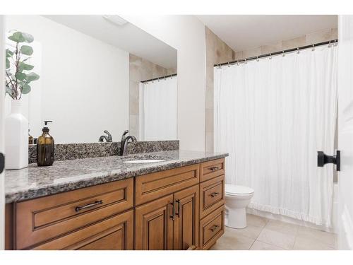 133 Gravelstone Way, Fort Mcmurray, AB - Indoor Photo Showing Bathroom