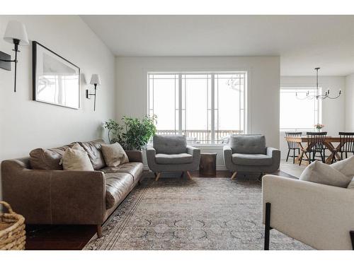 133 Gravelstone Way, Fort Mcmurray, AB - Indoor Photo Showing Living Room