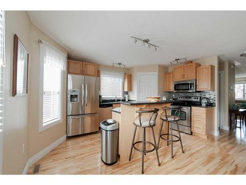 228 Coyote Crescent, Fort Mcmurray, AB - Indoor Photo Showing Kitchen With Stainless Steel Kitchen