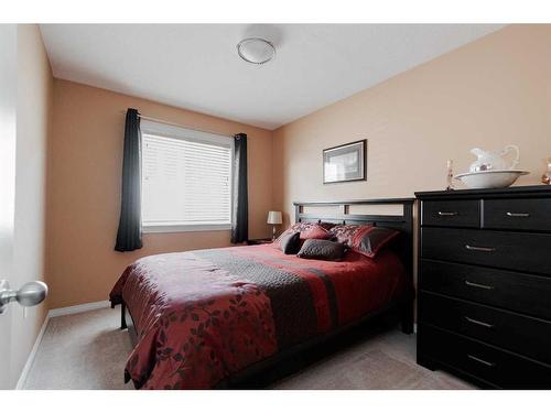 228 Coyote Crescent, Fort Mcmurray, AB - Indoor Photo Showing Bedroom