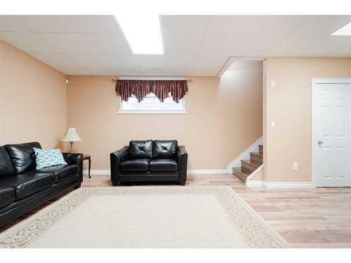 228 Coyote Crescent, Fort Mcmurray, AB - Indoor Photo Showing Other Room