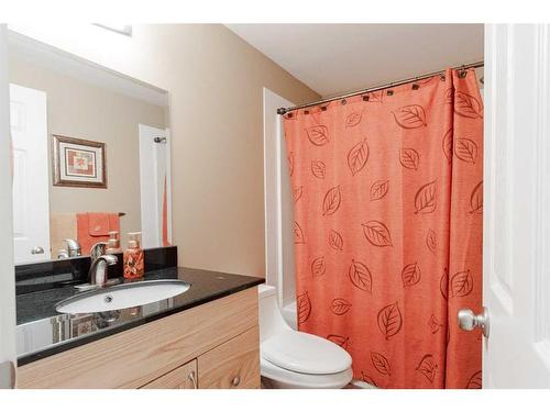 228 Coyote Crescent, Fort Mcmurray, AB - Indoor Photo Showing Bathroom