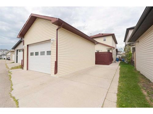 228 Coyote Crescent, Fort Mcmurray, AB - Outdoor With Exterior