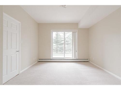 110-290 Plamondon Drive, Fort Mcmurray, AB - Indoor Photo Showing Other Room