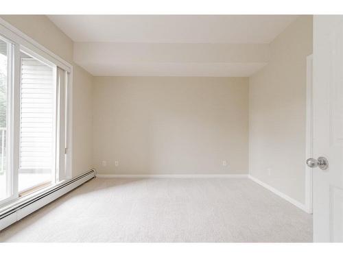 110-290 Plamondon Drive, Fort Mcmurray, AB - Indoor Photo Showing Other Room