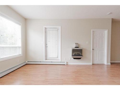 110-290 Plamondon Drive, Fort Mcmurray, AB - Indoor Photo Showing Other Room