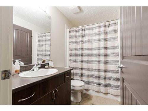 216-136A Sandpiper Road, Fort Mcmurray, AB - Indoor Photo Showing Bathroom