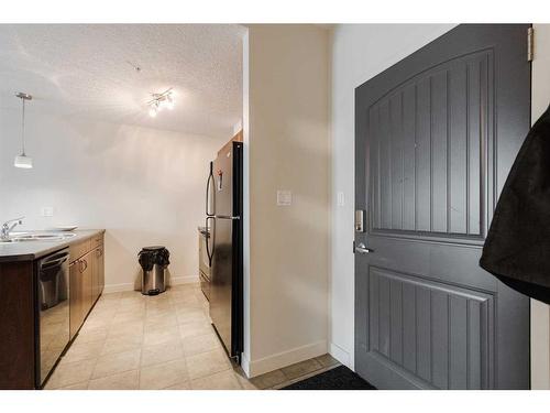 216-136A Sandpiper Road, Fort Mcmurray, AB - Indoor Photo Showing Kitchen With Double Sink