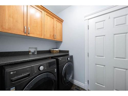 175 Heron Place, Fort Mcmurray, AB - Indoor Photo Showing Laundry Room