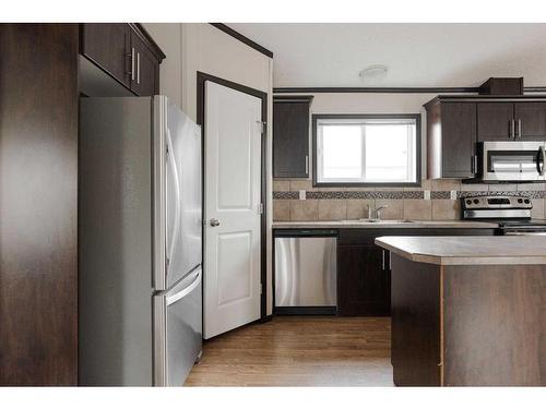 321 Grey Crescent, Fort Mcmurray, AB - Indoor Photo Showing Kitchen With Stainless Steel Kitchen