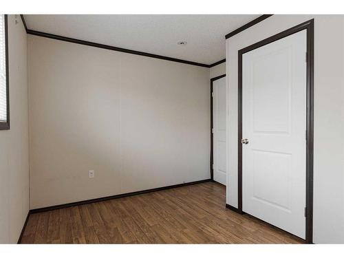 321 Grey Crescent, Fort Mcmurray, AB - Indoor Photo Showing Other Room