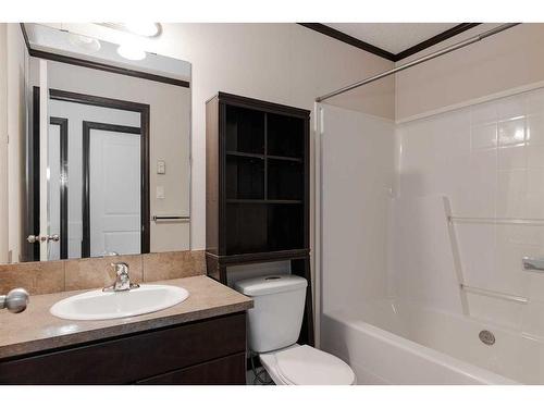 321 Grey Crescent, Fort Mcmurray, AB - Indoor Photo Showing Bathroom