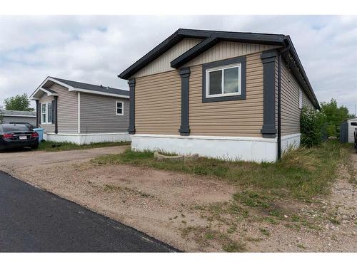 321 Grey Crescent, Fort Mcmurray, AB - Outdoor With Exterior