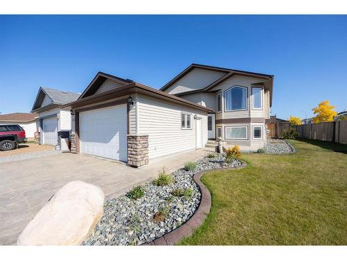 252 Crown Creek Lane, Fort Mcmurray, AB - Outdoor