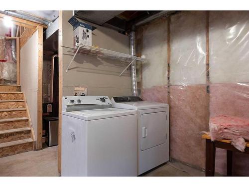 164 Cinnamon Street, Fort Mcmurray, AB - Indoor Photo Showing Laundry Room