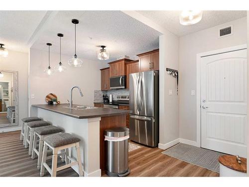 3106-135C Sandpiper Road, Fort Mcmurray, AB - Indoor Photo Showing Kitchen