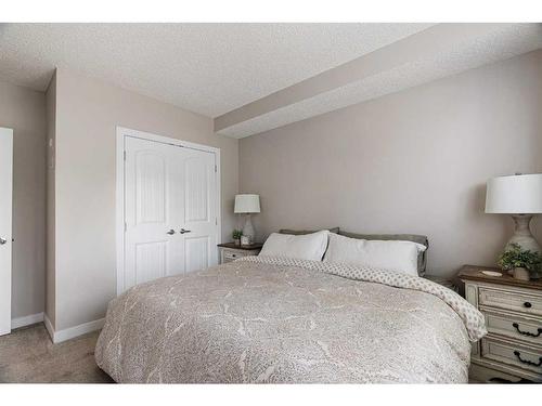 3106-135C Sandpiper Road, Fort Mcmurray, AB - Indoor Photo Showing Bedroom