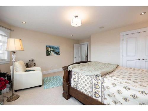 415 Fireweed Crescent, Fort Mcmurray, AB - Indoor Photo Showing Bedroom