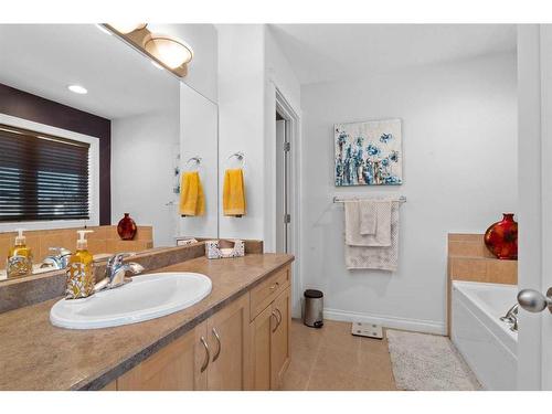 145 Rainbow Creek Drive, Fort Mcmurray, AB - Indoor Photo Showing Bathroom