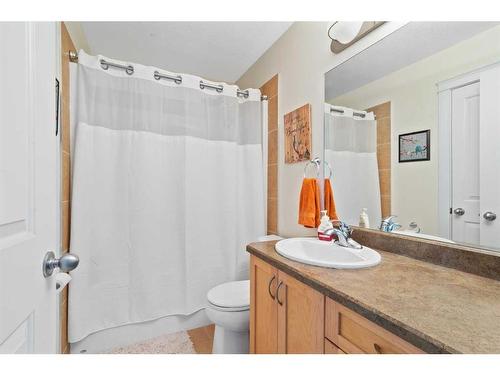 145 Rainbow Creek Drive, Fort Mcmurray, AB - Indoor Photo Showing Bathroom