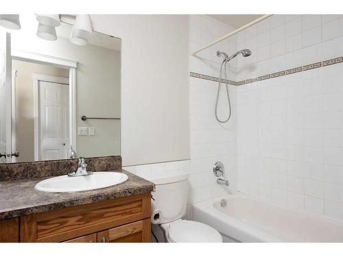 104 Pinto Place, Fort Mcmurray, AB - Indoor Photo Showing Bathroom