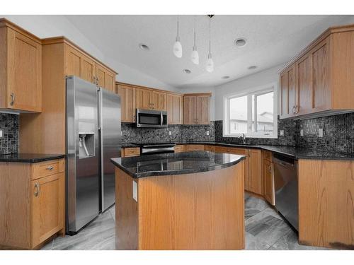 104 Pinto Place, Fort Mcmurray, AB - Indoor Photo Showing Kitchen With Double Sink