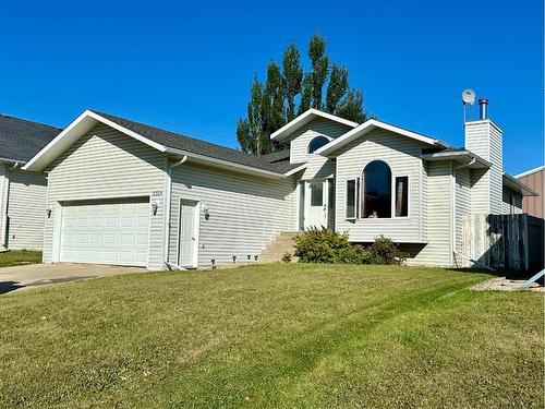 9324 91 Avenue, Lac La Biche, AB - Outdoor