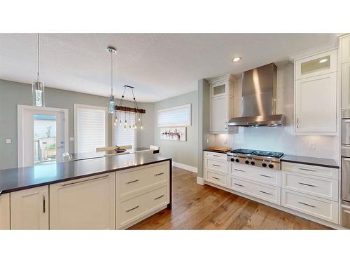 315 Killdeer Way, Fort Mcmurray, AB - Indoor Photo Showing Kitchen With Upgraded Kitchen