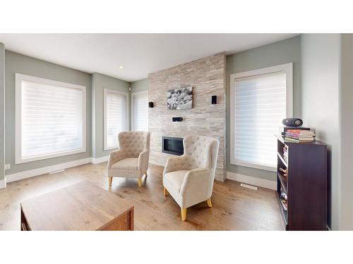 315 Killdeer Way, Fort Mcmurray, AB - Indoor Photo Showing Living Room With Fireplace