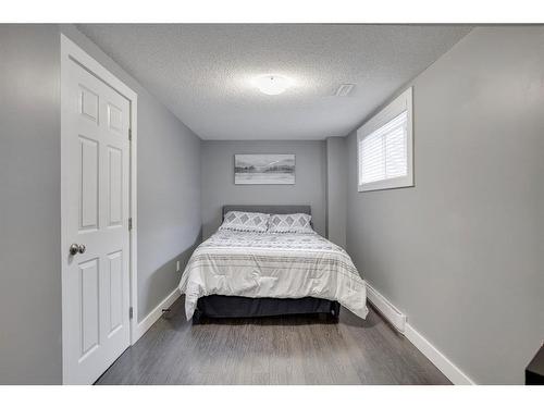 269 Grosbeak Way, Fort Mcmurray, AB - Indoor Photo Showing Bedroom