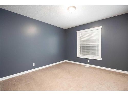 155 Peterson Lane, Fort Mcmurray, AB - Indoor Photo Showing Other Room