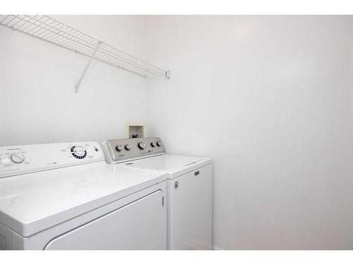 155 Peterson Lane, Fort Mcmurray, AB - Indoor Photo Showing Laundry Room