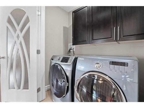 159 Killdeer Way, Fort Mcmurray, AB - Indoor Photo Showing Laundry Room