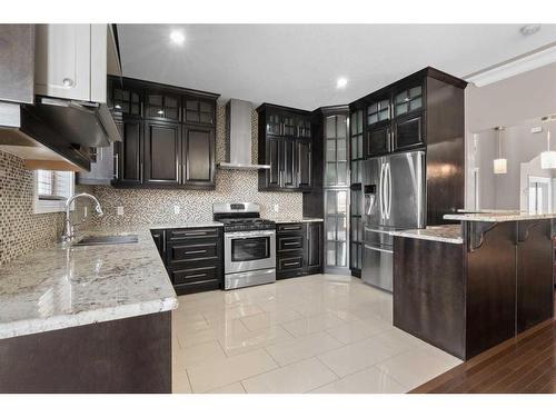 159 Killdeer Way, Fort Mcmurray, AB - Indoor Photo Showing Kitchen With Upgraded Kitchen