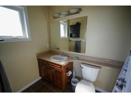 278 Pacific Crescent, Fort Mcmurray, AB - Indoor Photo Showing Bathroom