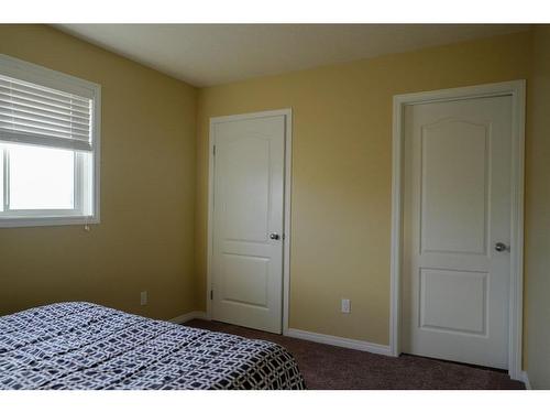 278 Pacific Crescent, Fort Mcmurray, AB - Indoor Photo Showing Bedroom