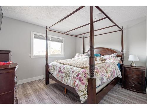 68-400 Silin Forest Road, Fort Mcmurray, AB - Indoor Photo Showing Bedroom