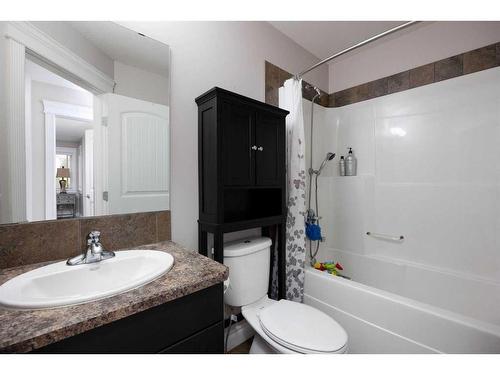 164 Heron Place, Fort Mcmurray, AB - Indoor Photo Showing Bathroom