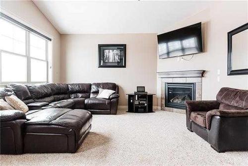 276 Gravelstone Road, Fort Mcmurray, AB - Indoor Photo Showing Bathroom