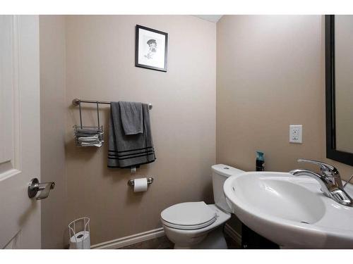 276 Gravelstone Road, Fort Mcmurray, AB - Indoor Photo Showing Bathroom