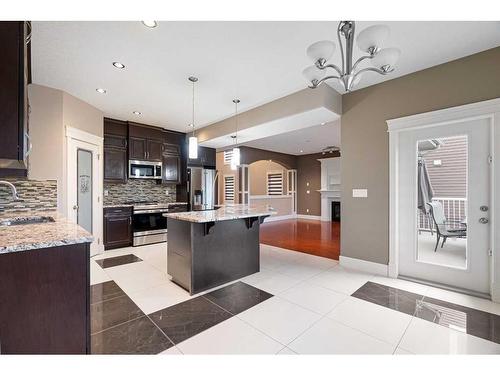 172 Dixon Road, Fort Mcmurray, AB - Indoor Photo Showing Kitchen With Upgraded Kitchen