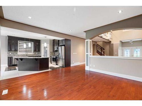 172 Dixon Road, Fort Mcmurray, AB - Indoor Photo Showing Kitchen